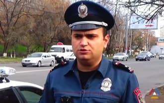 Երևանում ճանապարհային ոստիկանները հետապնդում ու բռնում են գրպանահատին