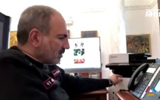 Nikol Pashinyan is calling random phone numbers and talking to citizens