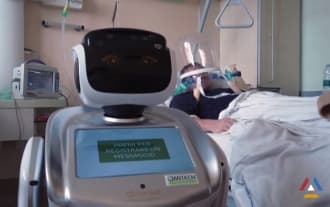 Новые роботы, заменяющие врачей, обслуживают пациентов с коронавирусом в Италии
