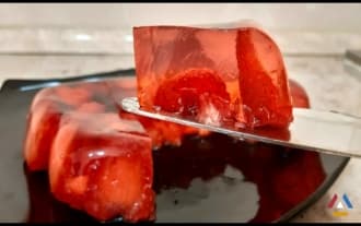 How to Make Gelatin Jelly with Strawberry