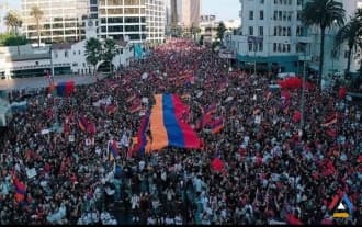 Yesterday in Los Angeles, thousands of Armenians demonstrated in support of Artsakh