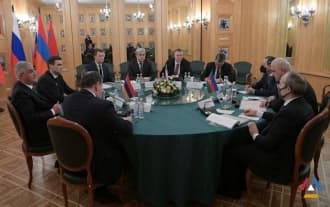 Вице-премьеры Армении, России и Азербайджана встретились в Москве