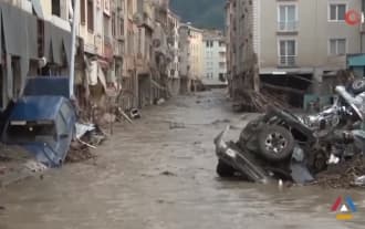 В результате ужасных наводнений в Турции есть жертвы