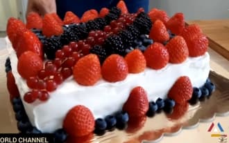 Festive, deluxe fruit cake