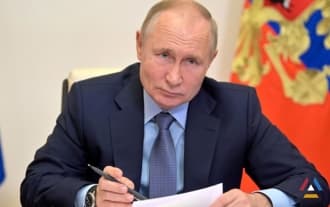 Russia demands to lift sanctions: Latest news