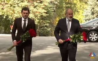 Nikol PM Pashinyan honors memory of victims of October 27 felony