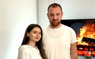 Chein spasum - Julia Egshatyan, Tigran Martirosyan