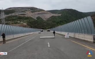 Азербайджан частично снял ограждение на дороге из Армении в Нагорный Карабах